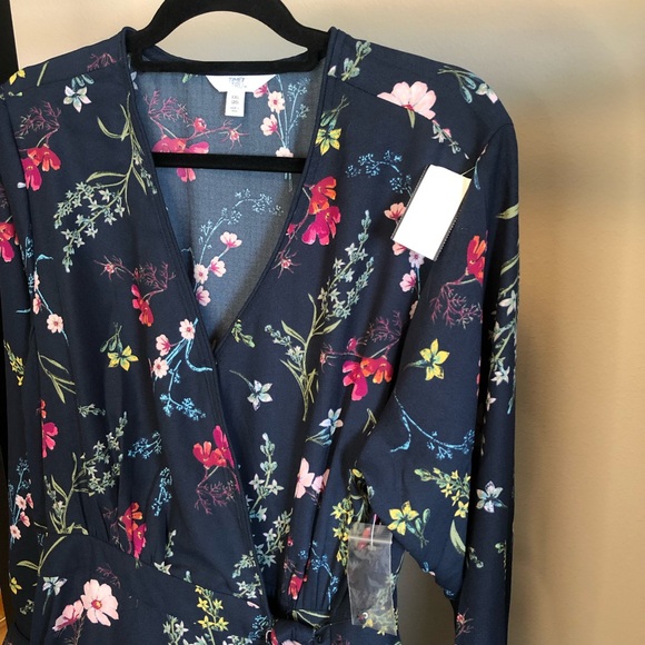 NWT Navy and Wildflower Dress - Picture 4 of 4